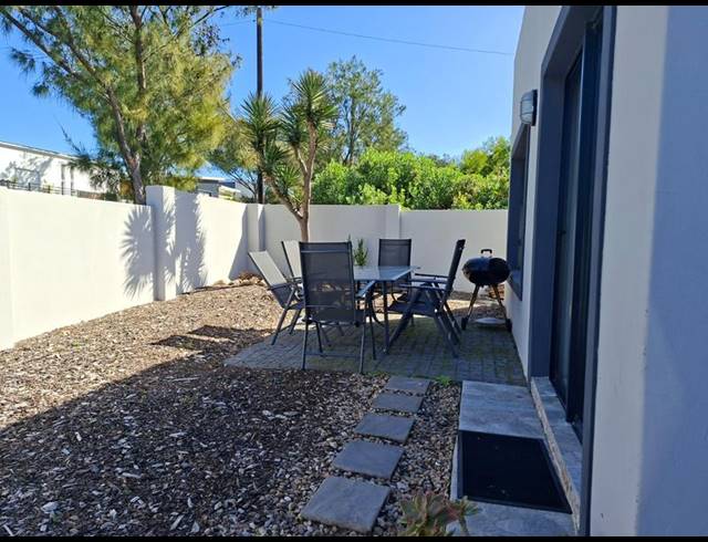 1 BEDROOM HOUSE FOR SALE IN KLEINKRANTZ